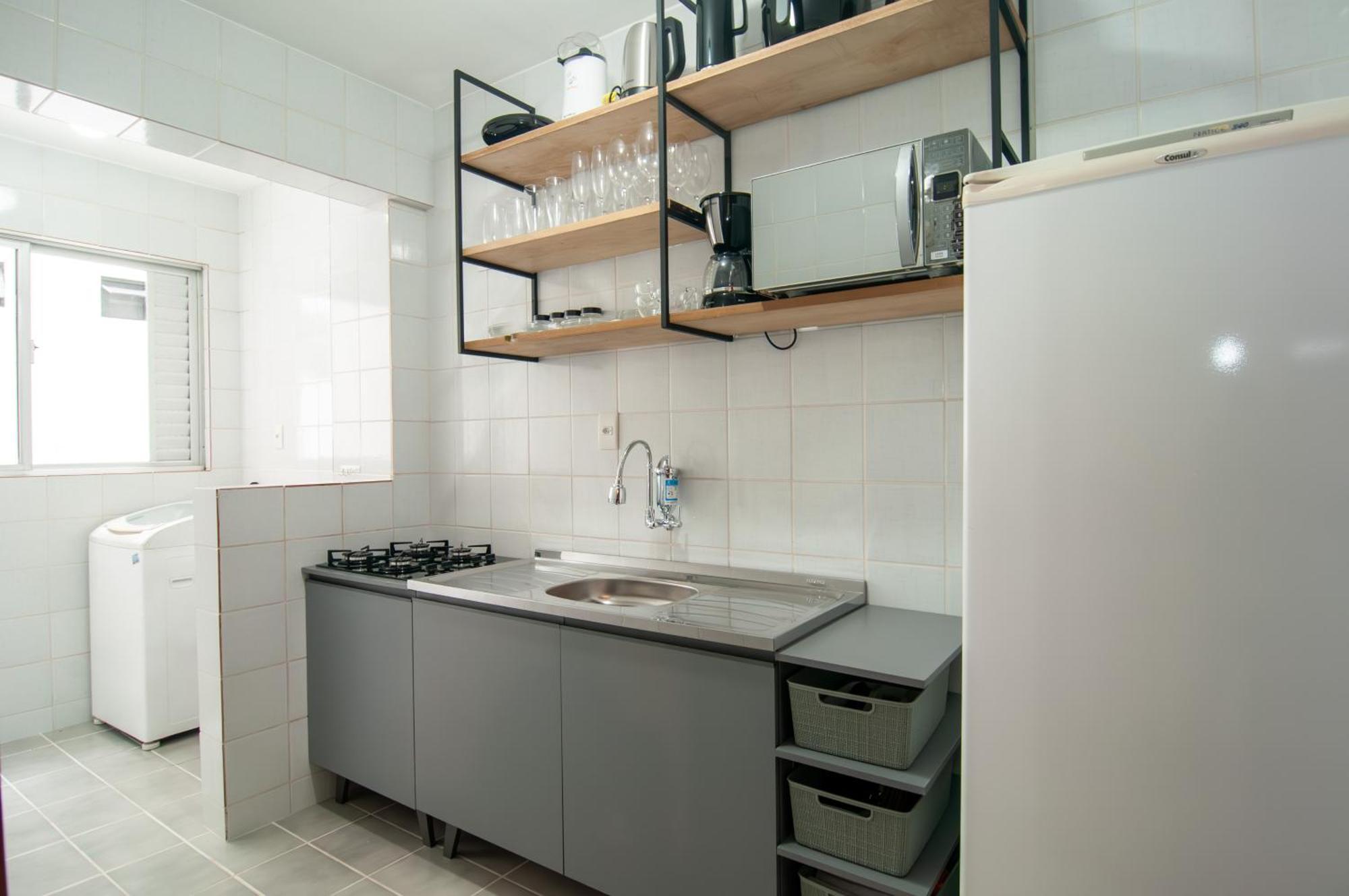 Apartamento Otima Localizacao Na Barra Sul, 250m Do Mar Xx1976 *